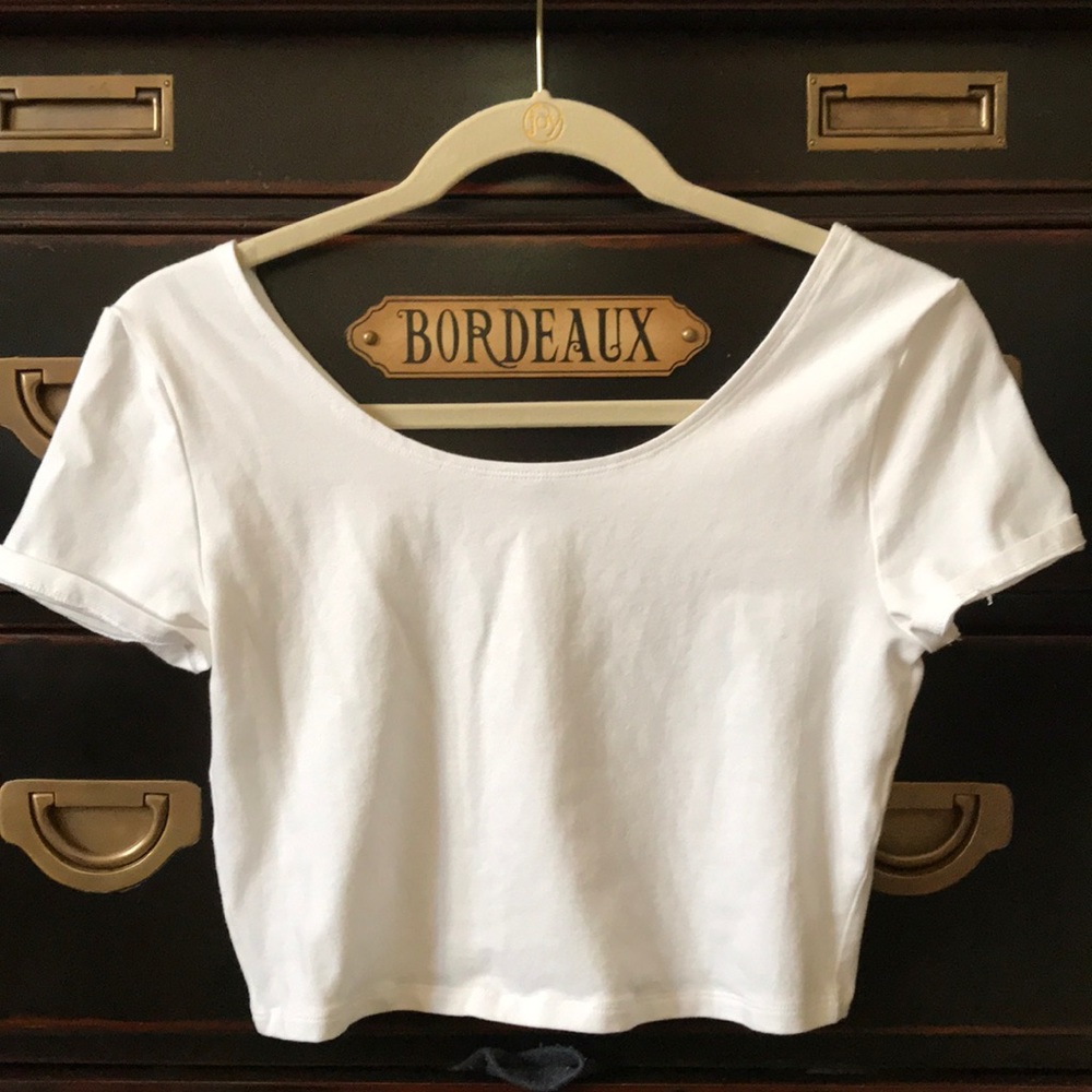 White crop top